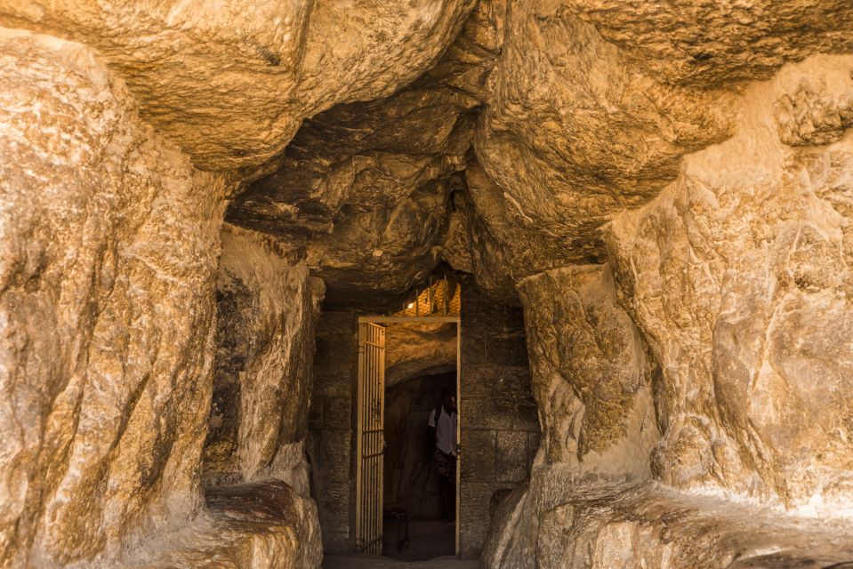 From Sharm El Sheikh: Cairo Private Day Trip by Plane