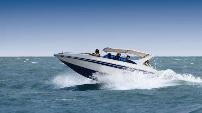 Speed boat snorkeling Tiran Island